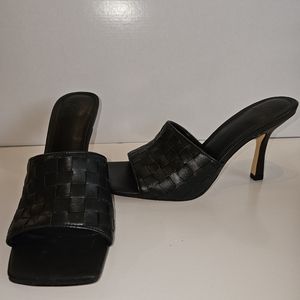 DARASA SLIP ON HEELED SANDAL - MARC FISHER